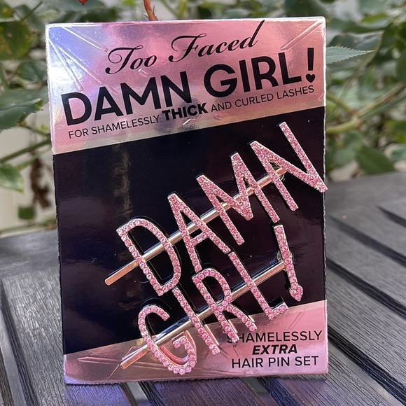 Too Faced Damn Girl! Rhinestone Hair Pins - Picture 2 of 15